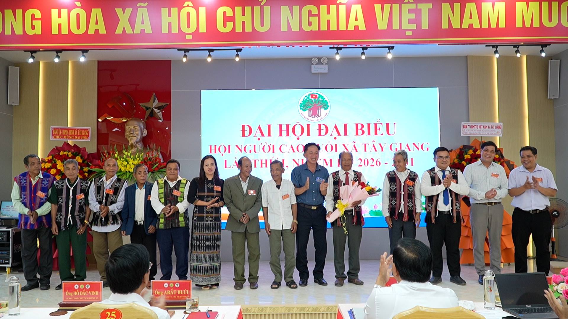 anh tin bai